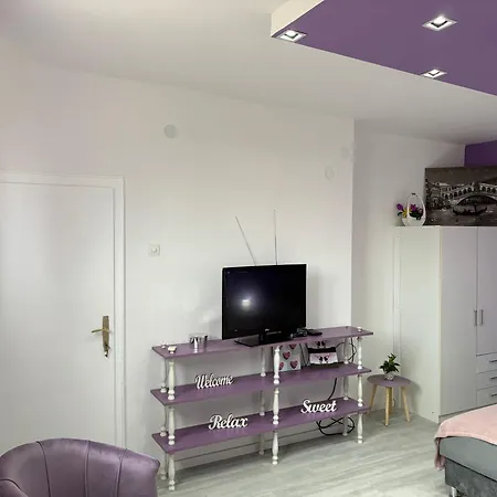 Lilly Apartment *